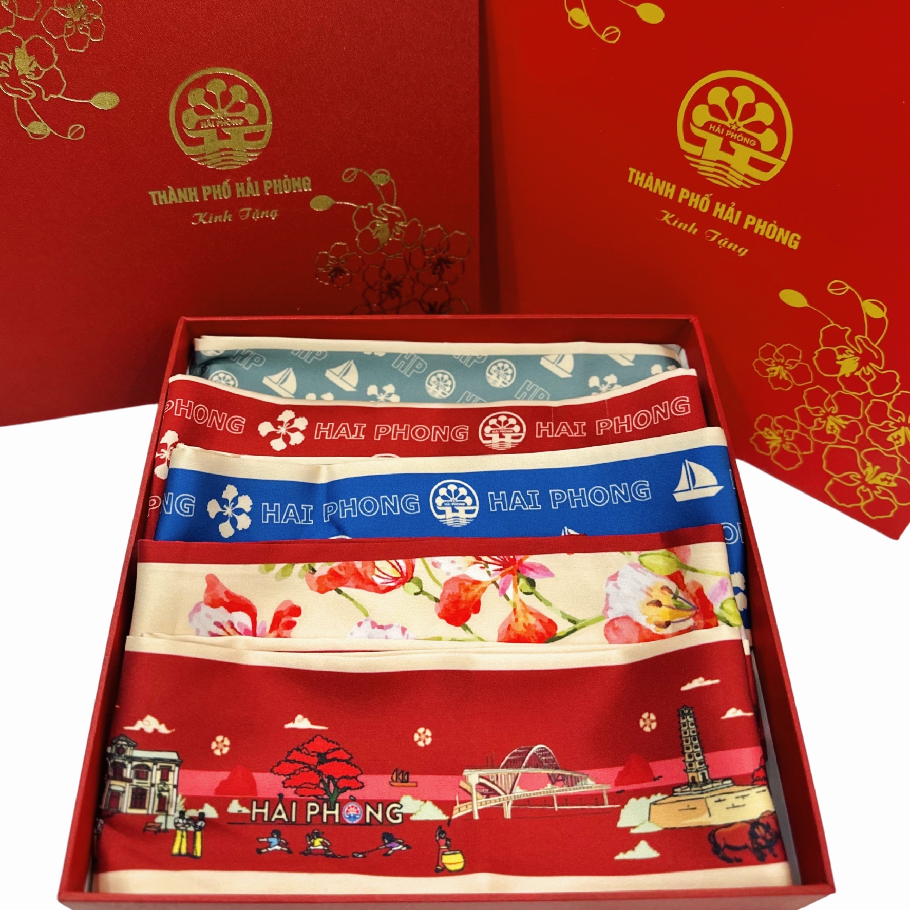 Set 5 khăn lụa có hộp túi giấy Hải Phòng